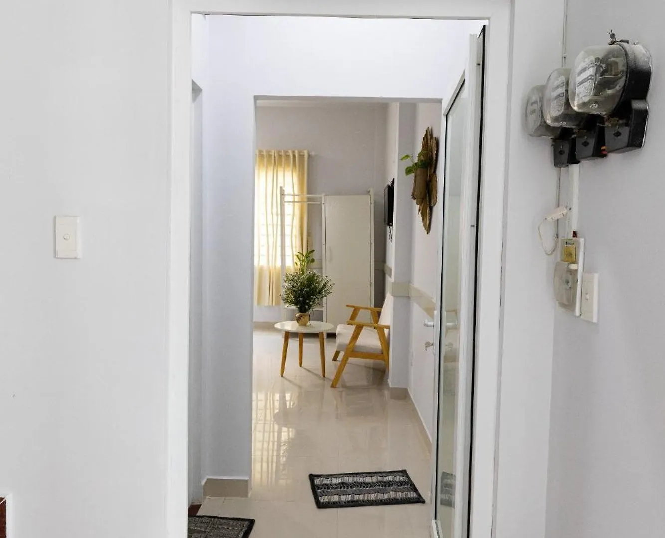 Sunny Big Window Apartments Near Airport Ho Chi Minh City 0*,