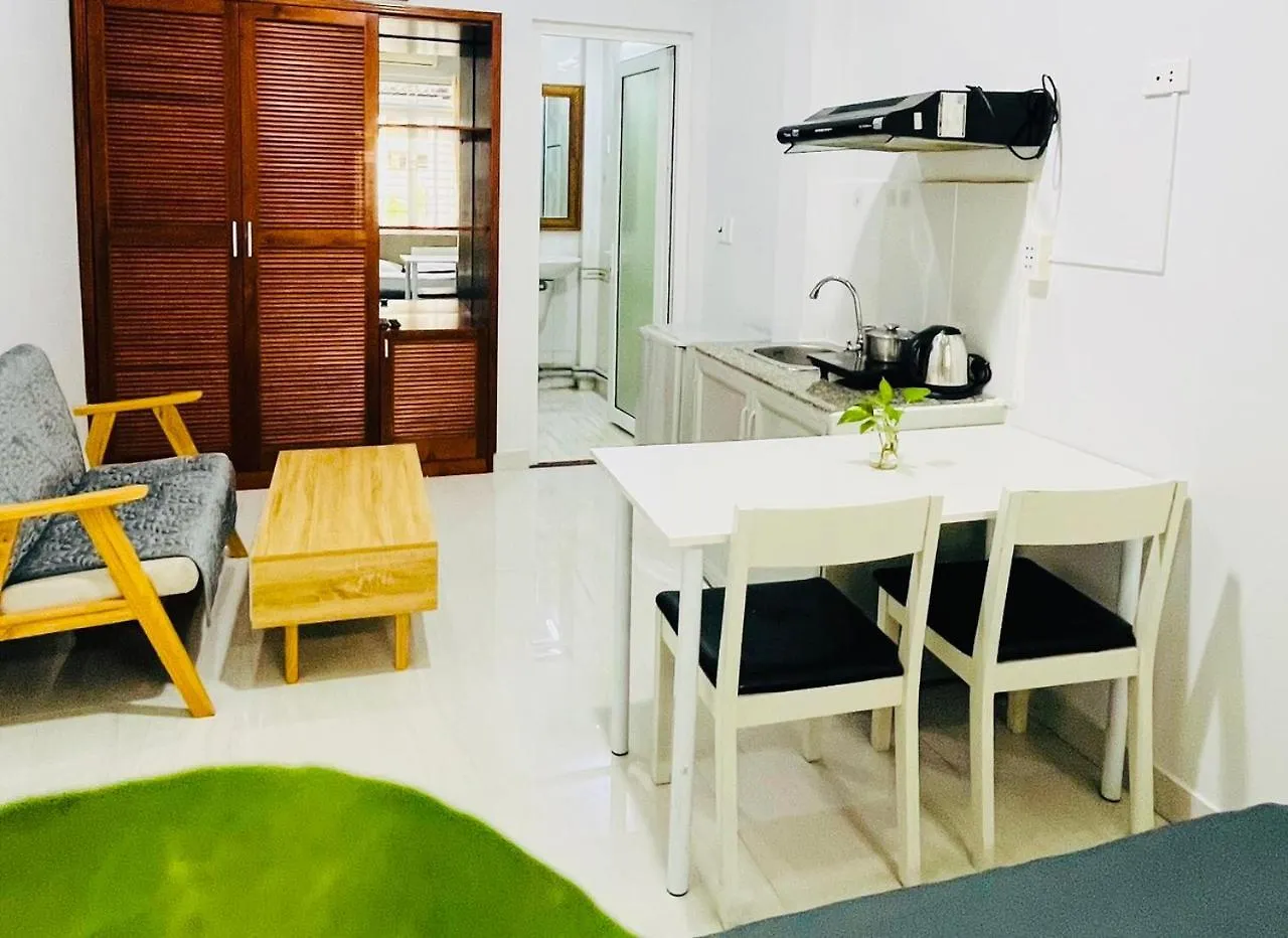Sunny Big Window Apartments Near Airport Ho Chi Minh City