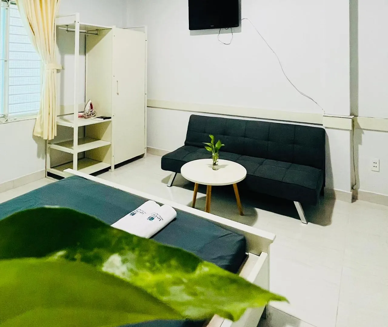 Sunny Big Window Apartments Near Airport Ho Chi Minh City 0*,  Vietnam