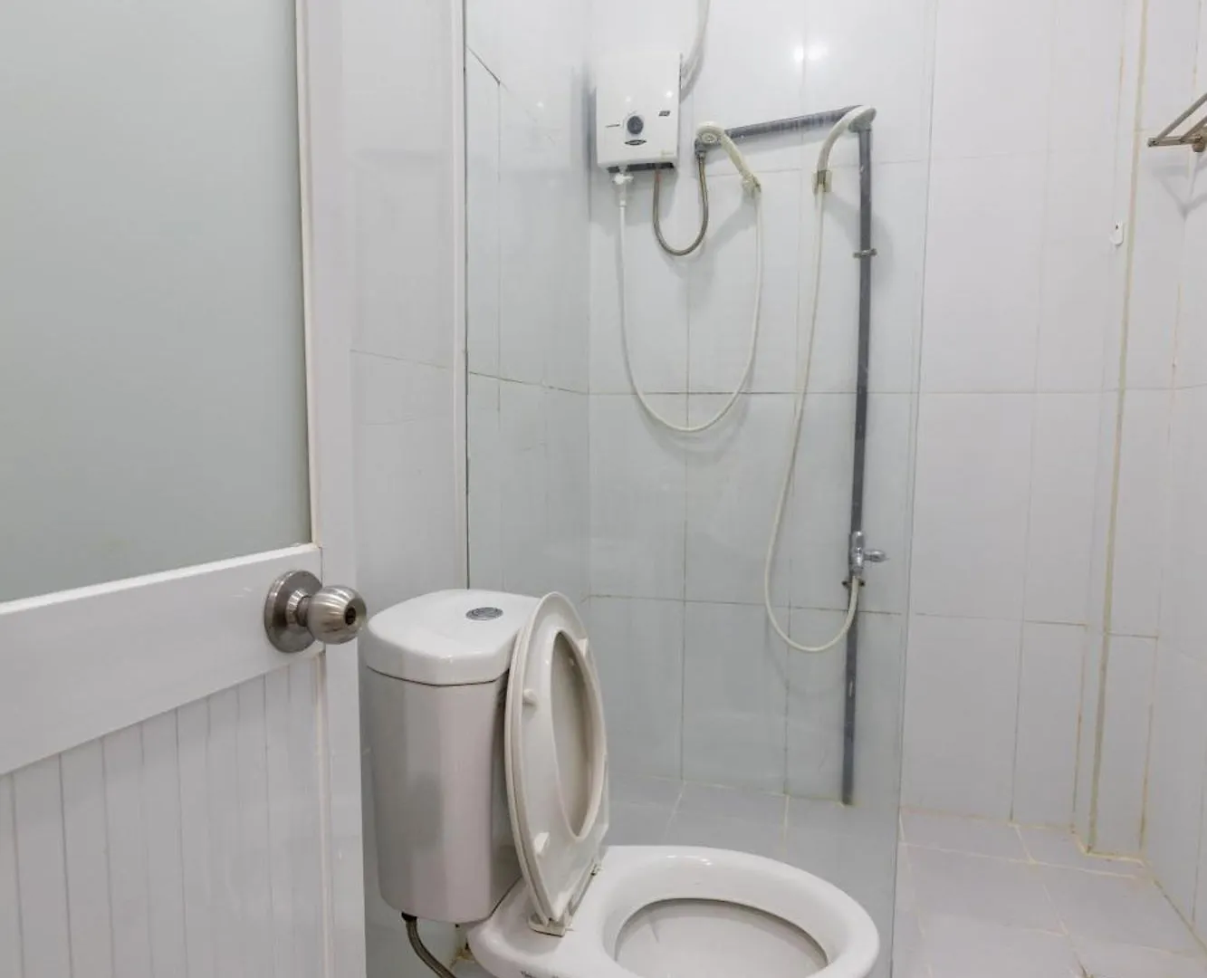 Sunny Big Window Apartments Near Airport Ho Chi Minh City 0*,