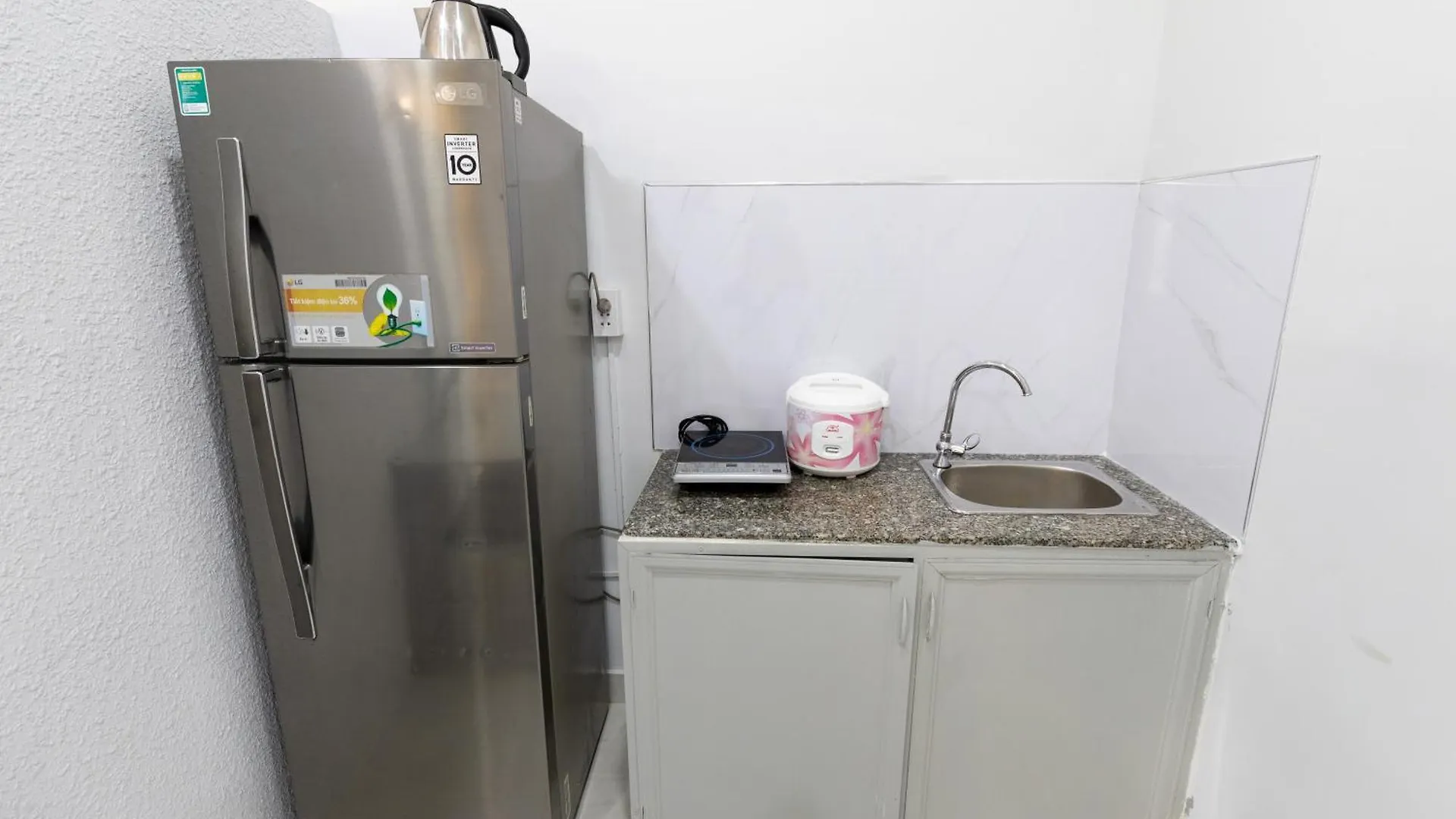 Sunny Big Window Apartments Near Airport Ho Chi Minh City Vietnam