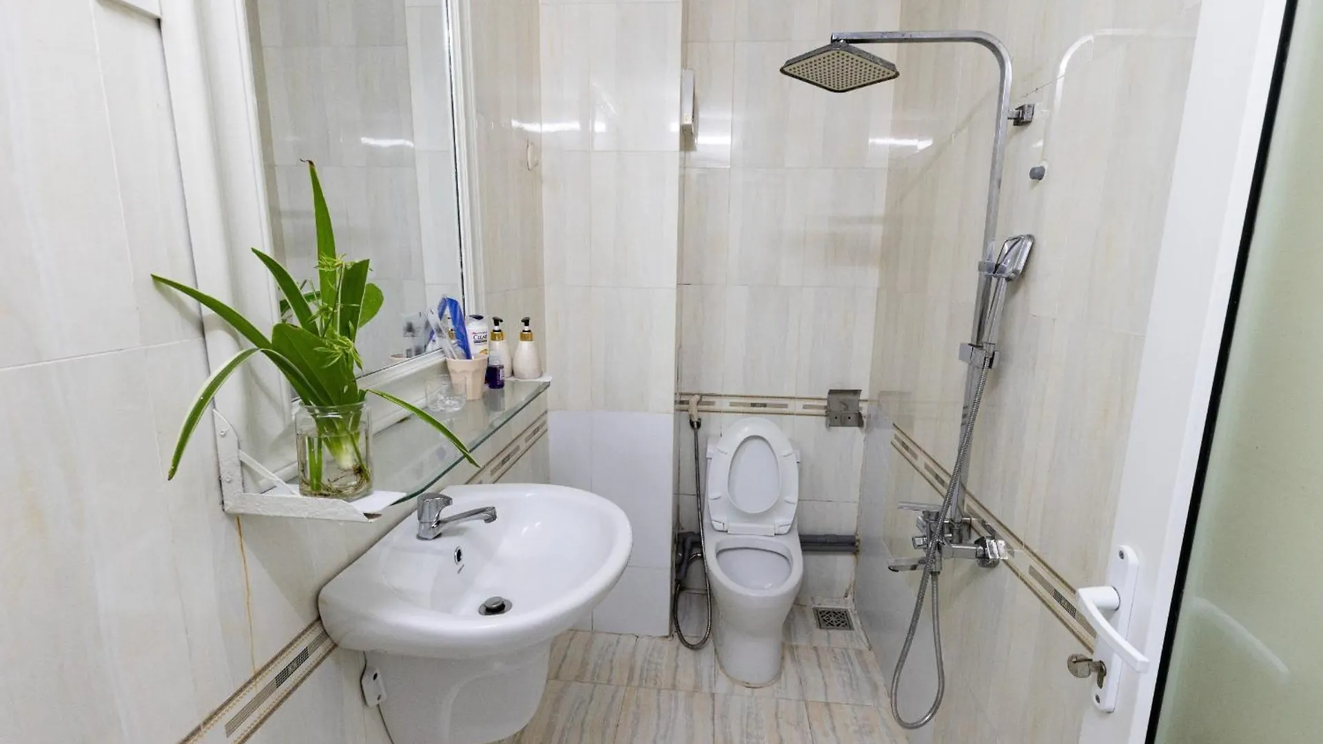 Sunny Big Window Apartments Near Airport Ho Chi Minh City Vietnam