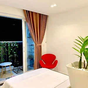 The Sunny House - Sky Center Airport Ho Chi Minh City